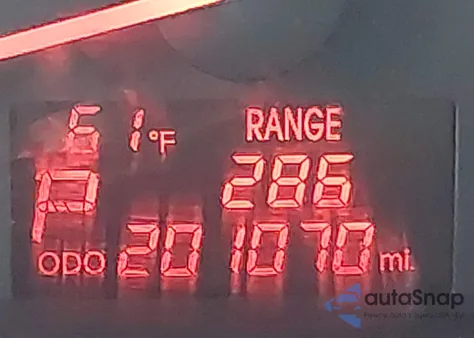 2014 Kia Sorento Lx z USA, uszkodzony, nr VIN 5XYKT3A62EG499793